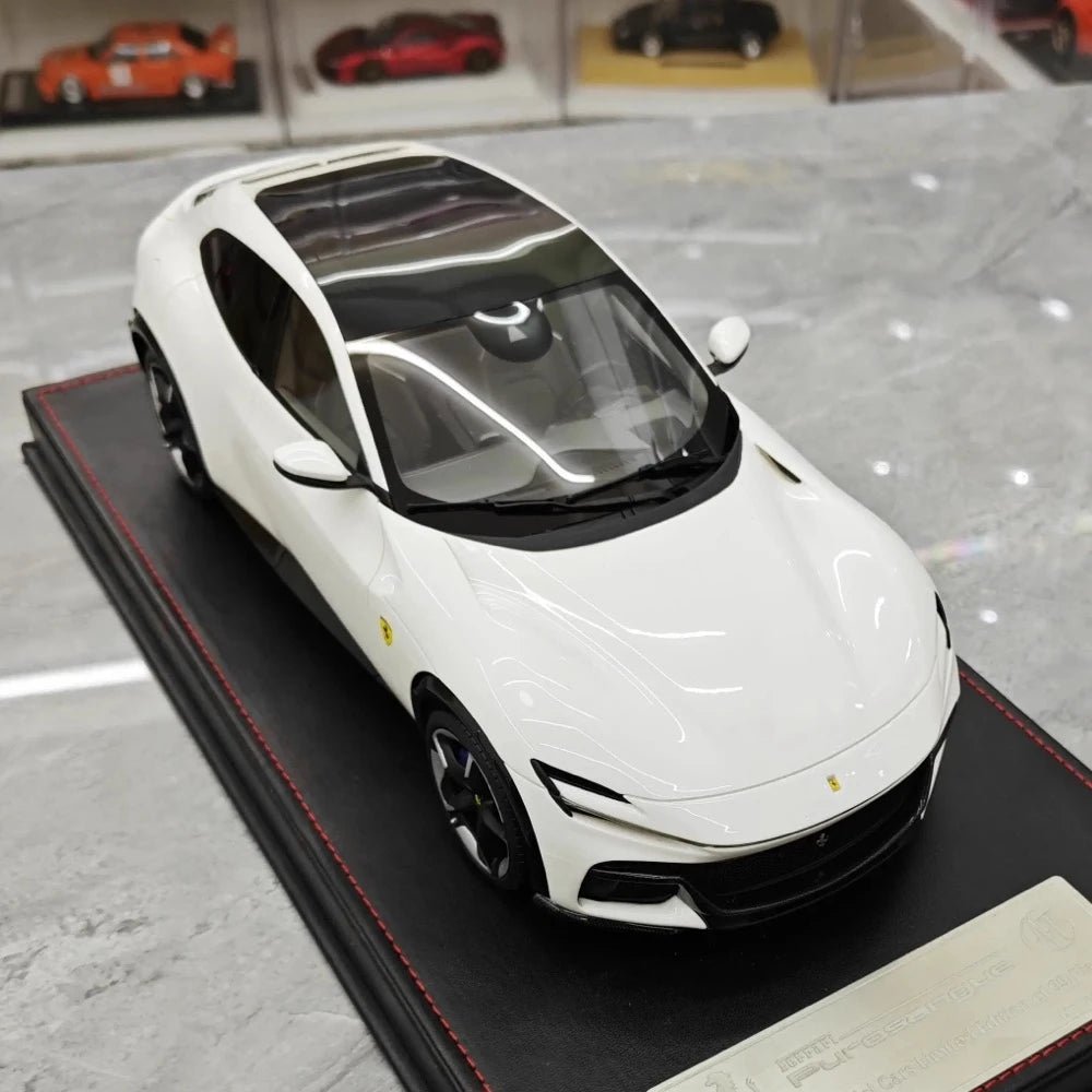 [AT] 1:18 Ferrari 2022 Purosangue White Model Car Resin