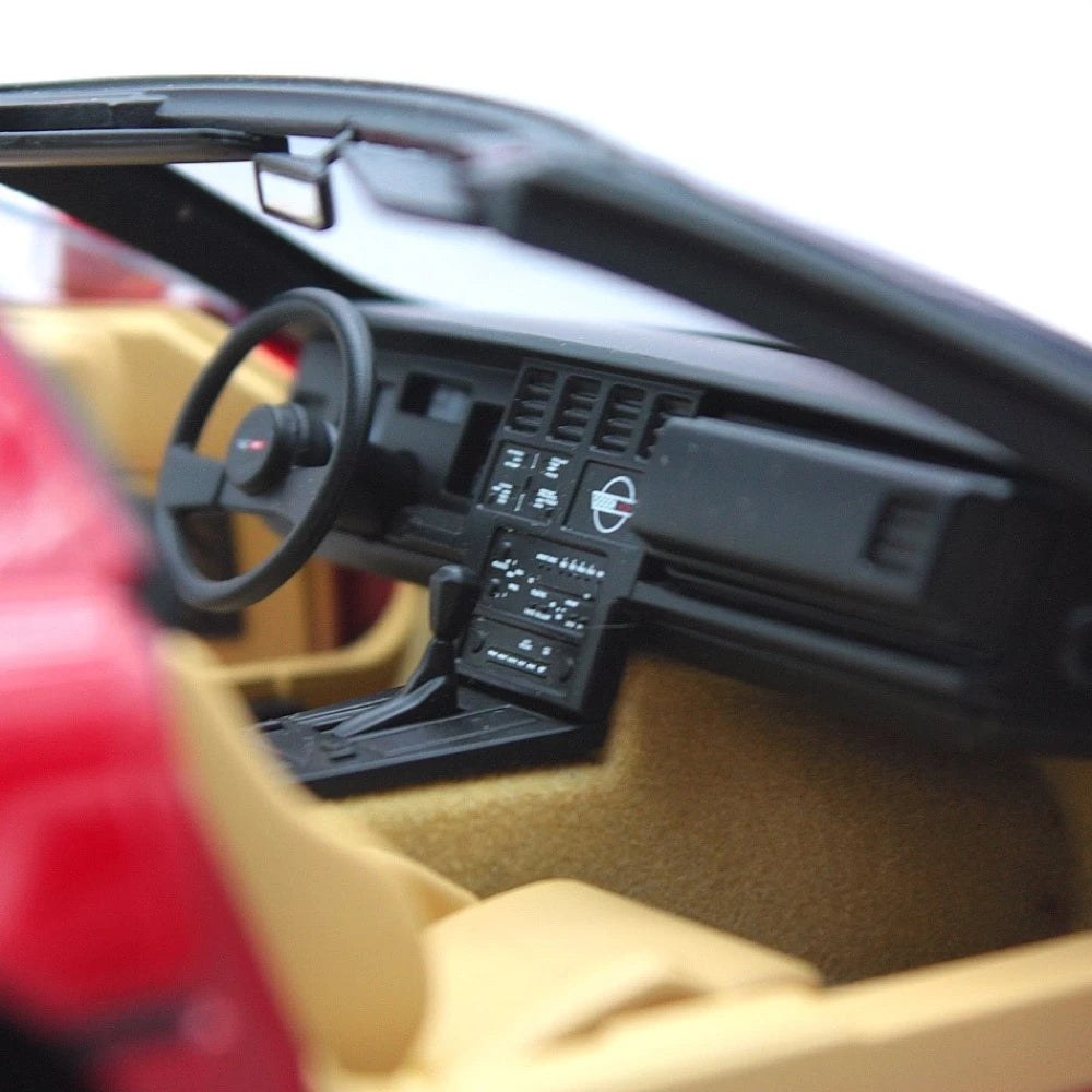 [AutoArt] 1:18 Chevrolet 1986 Corvette C4 Red Model Car Die-Cast