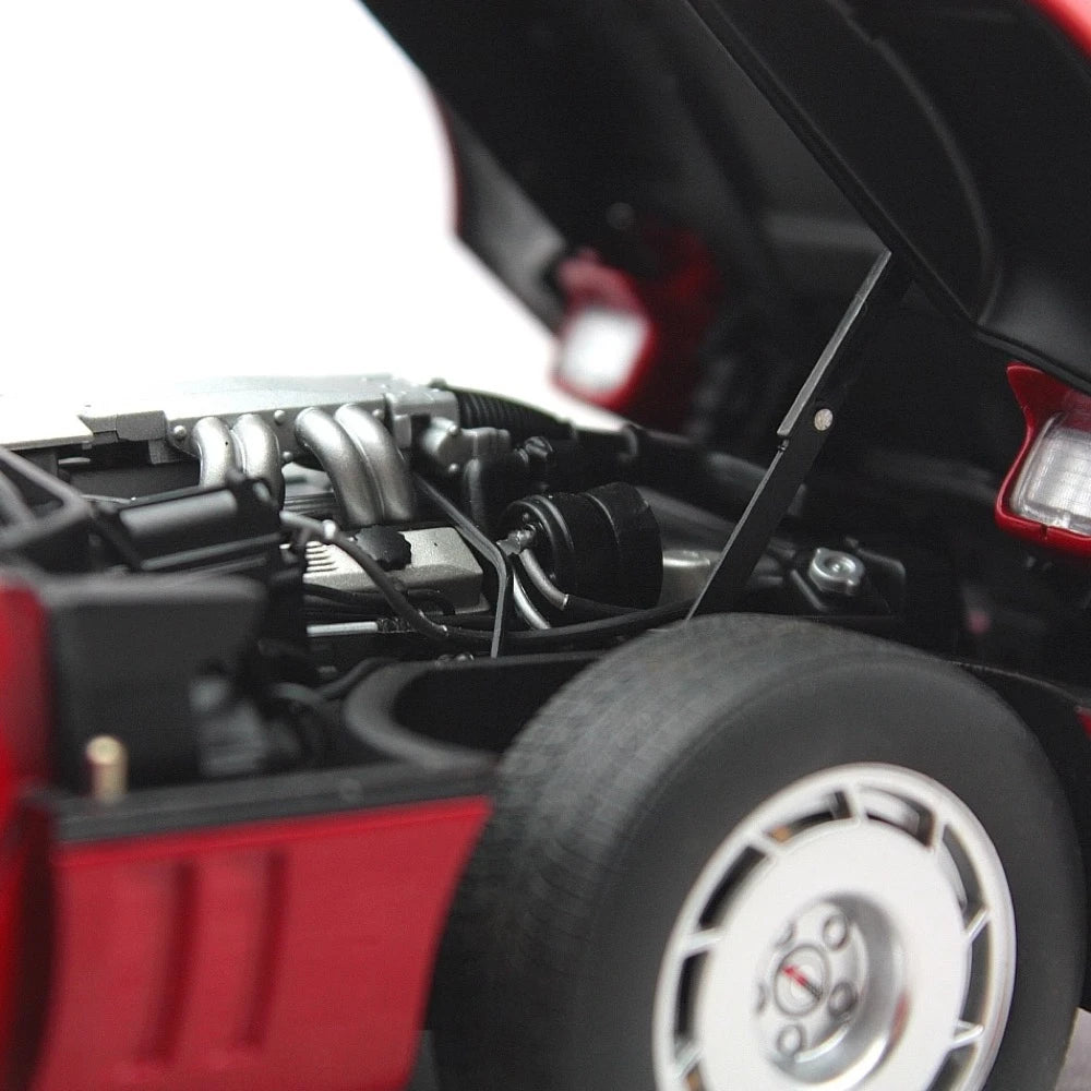 [AutoArt] 1:18 Chevrolet 1986 Corvette C4 Red Model Car Die-Cast