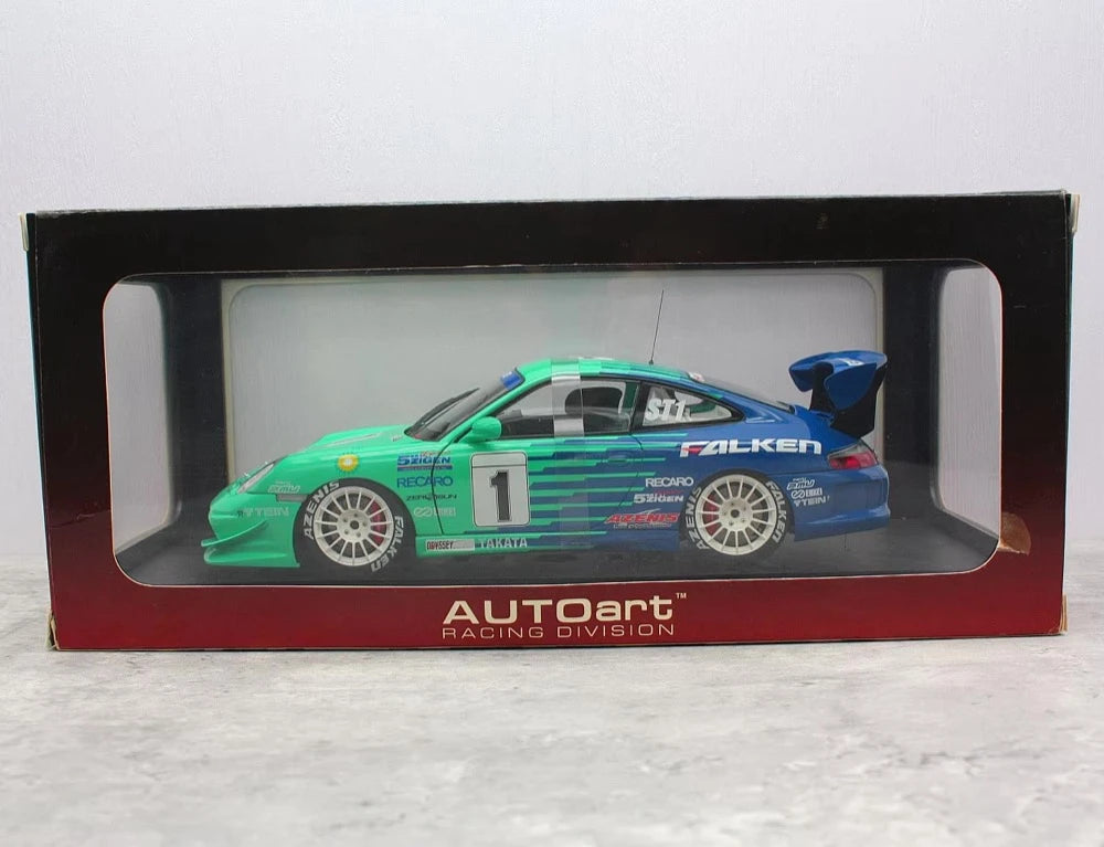 [AutoArt] 1:18 Porsche 2005 911 (996) GT3 Super Taikyu #1 modellino di auto Die-Cast