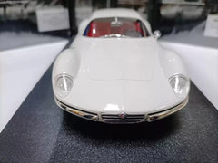 1:18 Alfa Romeo 1965 Giulia 1600 TZ2 Die Cast Model Car