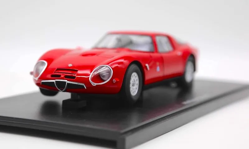 1:18 Alfa Romeo 1965 TZ2 Die Cast Model Car