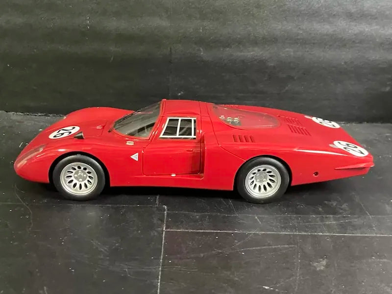 1:18 Alfa Romeo 1968 33/2 Daytona Die Cast Model Car