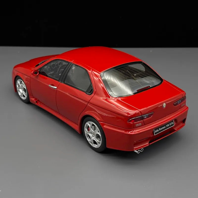 1:18 Alfa Romeo 2002 156 GTA Die Cast Model Car