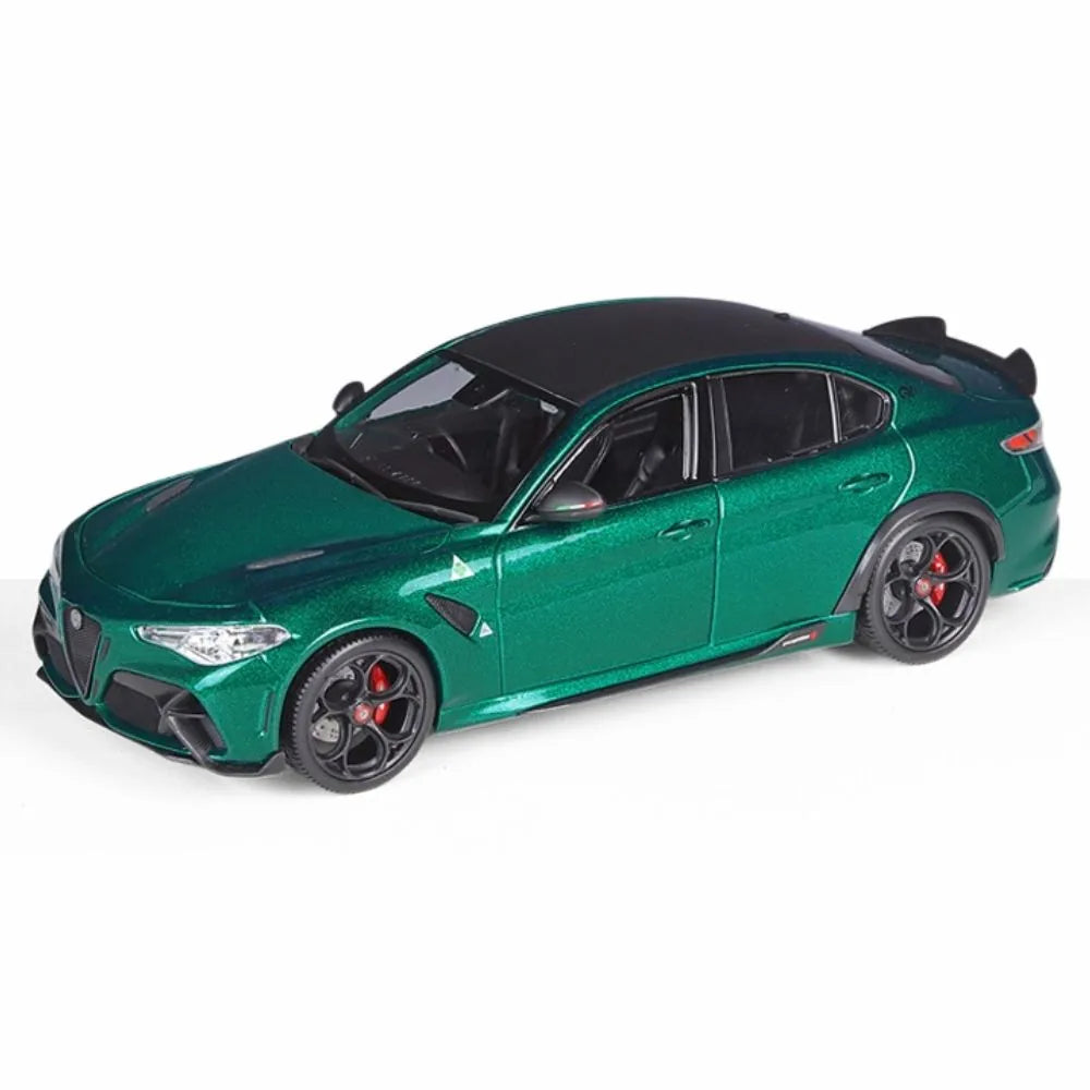 1:18 Alfa Romeo 2020 Giulia GTA Die Cast Model Car