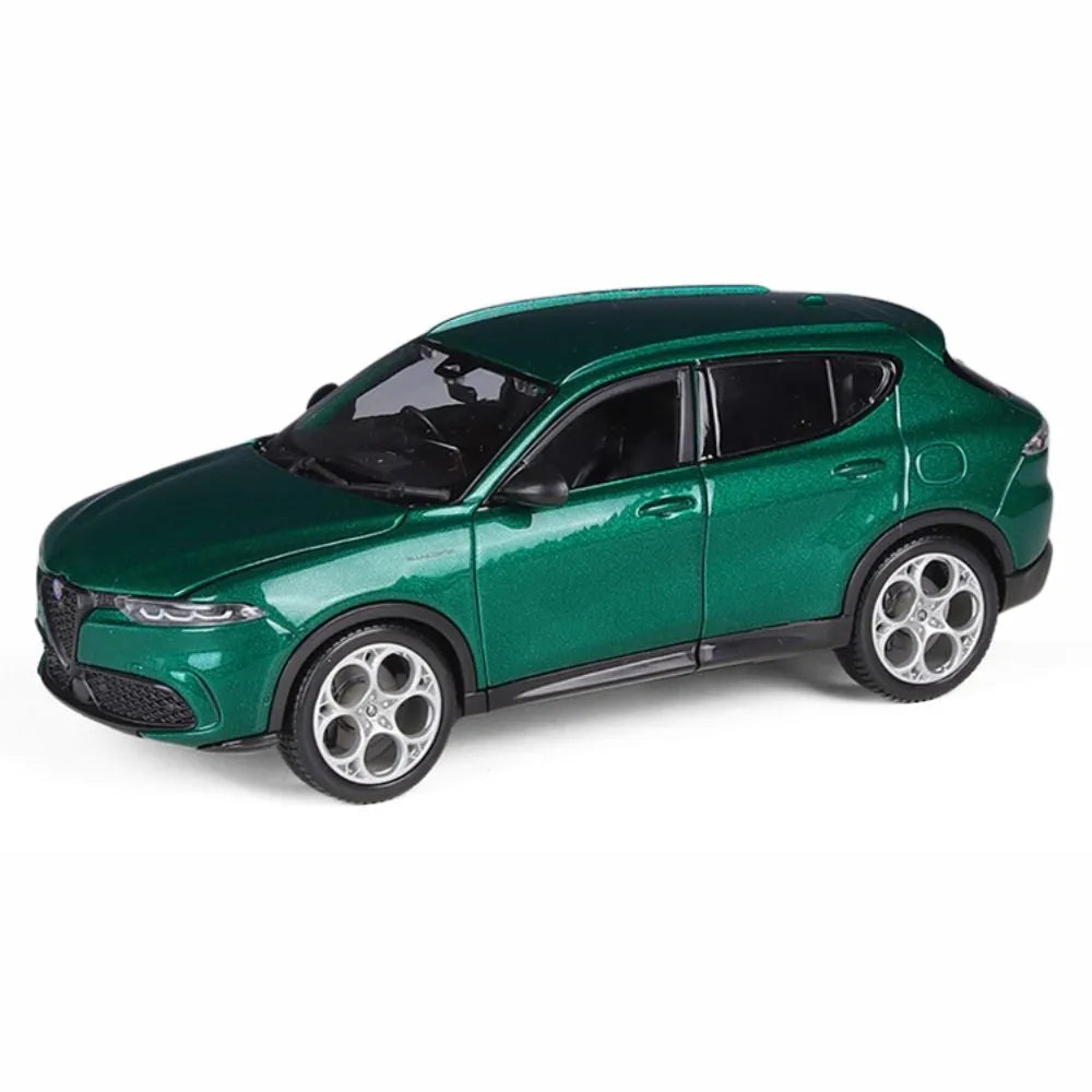 1:24 Alfa Romeo 2022 Tonale Die Cast Model Car