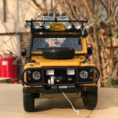 [Almost Real] 1:18 Land Rover Defender 110 Camel Trophy Model Car Die-Cast