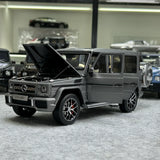 Almost Real Mercedes-AMG 2015 G 63 W463 Arabian cinzento 1:18 – modelo de coleção em metal fundido