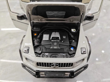 [Almost Real] 1:18 Mercedes-AMG 2018 G63 W463 Gray Model Car Die-Cast
