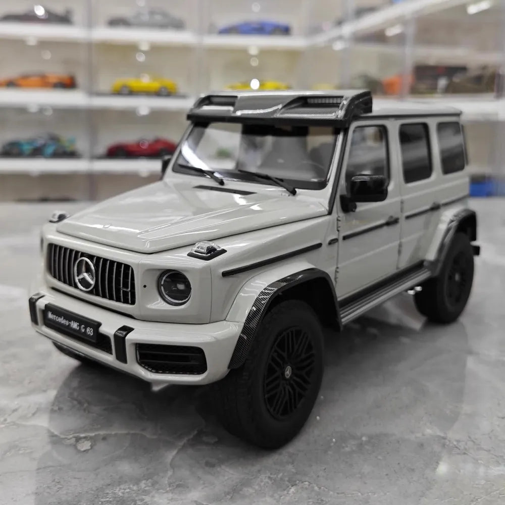 [Almost Real] 1:18 Mercedes-AMG 2018 G63 W463 Gray Model Car Die-Cast