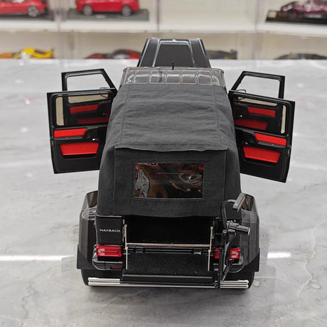 [Almost Real] 1:18 Mercedes-Maybach 2017 G650 Landaulet zwart modelauto Die-Cast