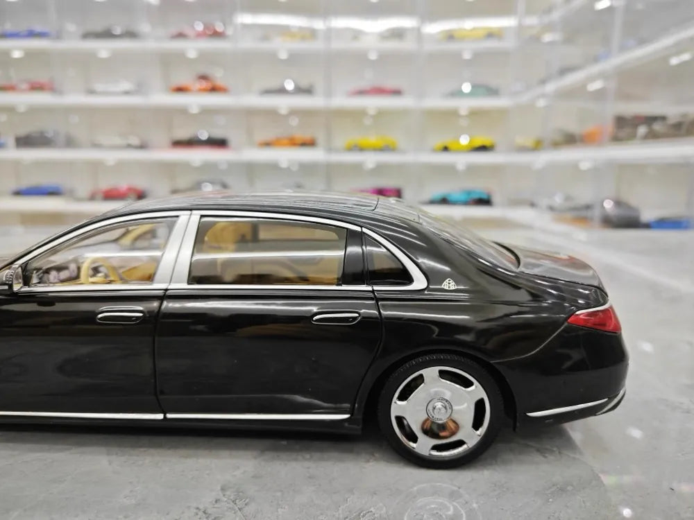 [Almost Real] 1:18 Mercedes-Maybach 2021 S-Class Black Model Car Die-Cast
