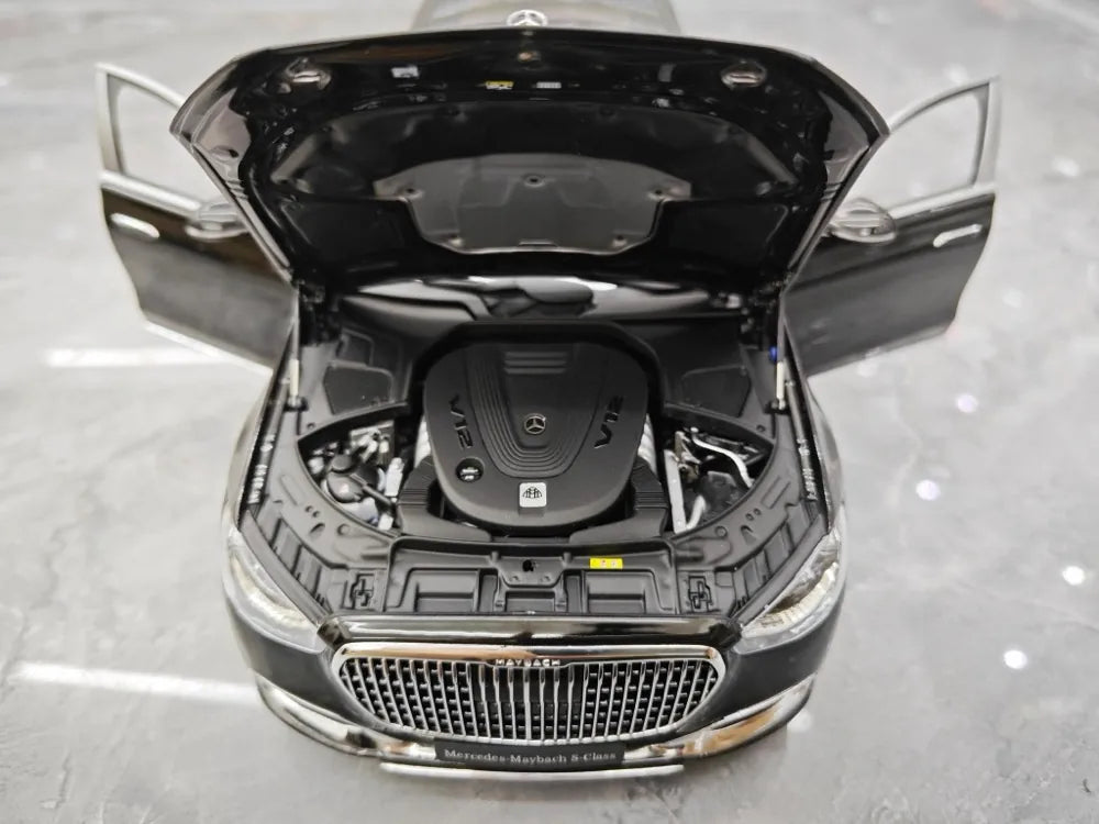 [Almost Real] 1:18 Mercedes-Maybach 2021 S-Class Black Model Car Die-Cast