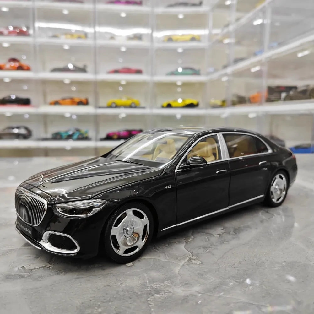 [Almost Real] 1:18 Mercedes-Maybach 2021 S-Class nero modellino di auto Die-Cast