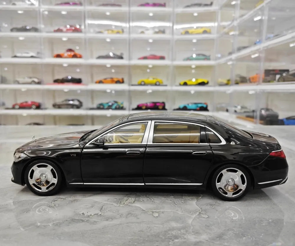 [Almost Real] 1:18 Mercedes-Maybach 2021 S-Class Black Model Car Die-Cast