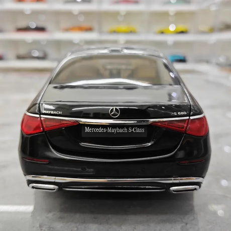 [Almost Real] 1:18 Mercedes-Maybach 2021 S-Class Black Model Car Die-Cast