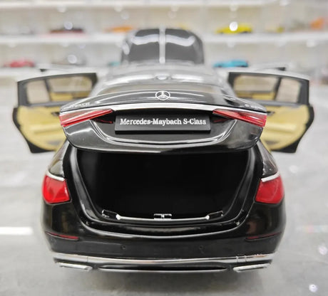 [Almost Real] 1:18 Mercedes-Maybach 2021 S-Class Black Model Car Die-Cast