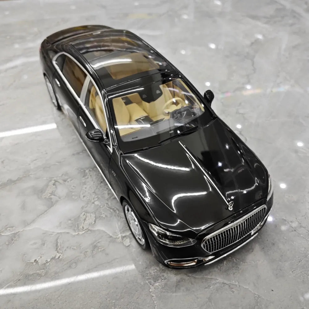 [Almost Real] 1:18 Mercedes-Maybach 2021 S-Class Black Model Car Die-Cast
