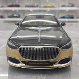 [Almost Real] 1:18 Mercedes-Maybach 2021 S-Class zwart & goud modelauto Die-Cast