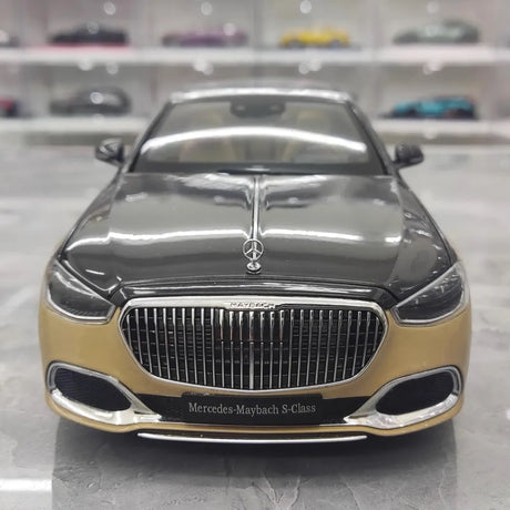 [Almost Real] 1:18 Mercedes-Maybach 2021 S-Class Black & Gold Model Car Die-Cast