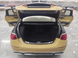 [Almost Real] 1:18 Mercedes-Maybach 2021 S-Class zwart & goud modelauto Die-Cast