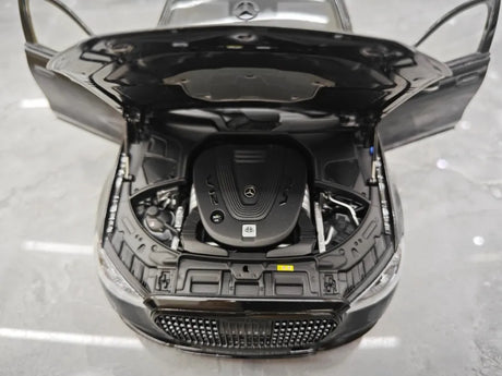 [Almost Real] 1:18 Mercedes-Maybach 2021 S-Class Black Knight Model Car Die-Cast