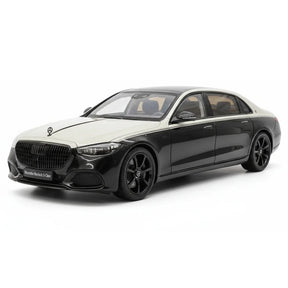 [Almost Real] 1:18 Mercedes-Maybach 2021 S-Class zwart & wit modelauto Die-Cast