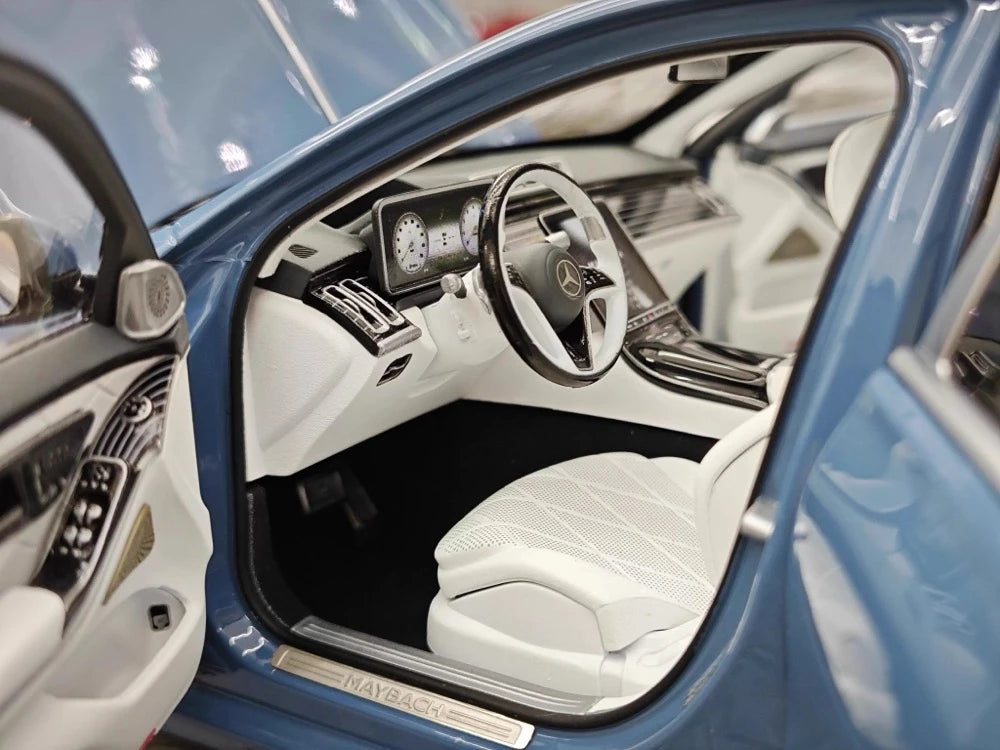 [Almost Real] 1:18 Mercedes-Maybach 2021 S-Class Blue Model Car Die-Cast