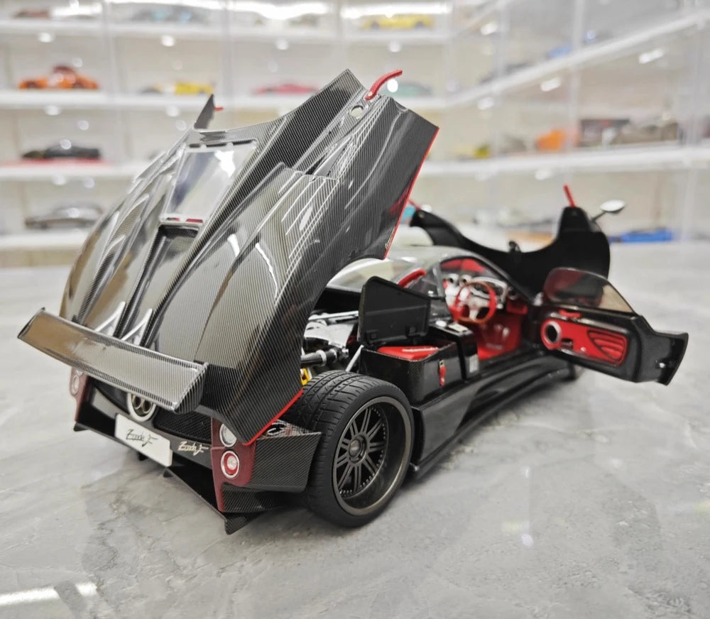 [Almost Real] 1:18 Pagani 2005 Zonda F Black Model Car Die-Cast