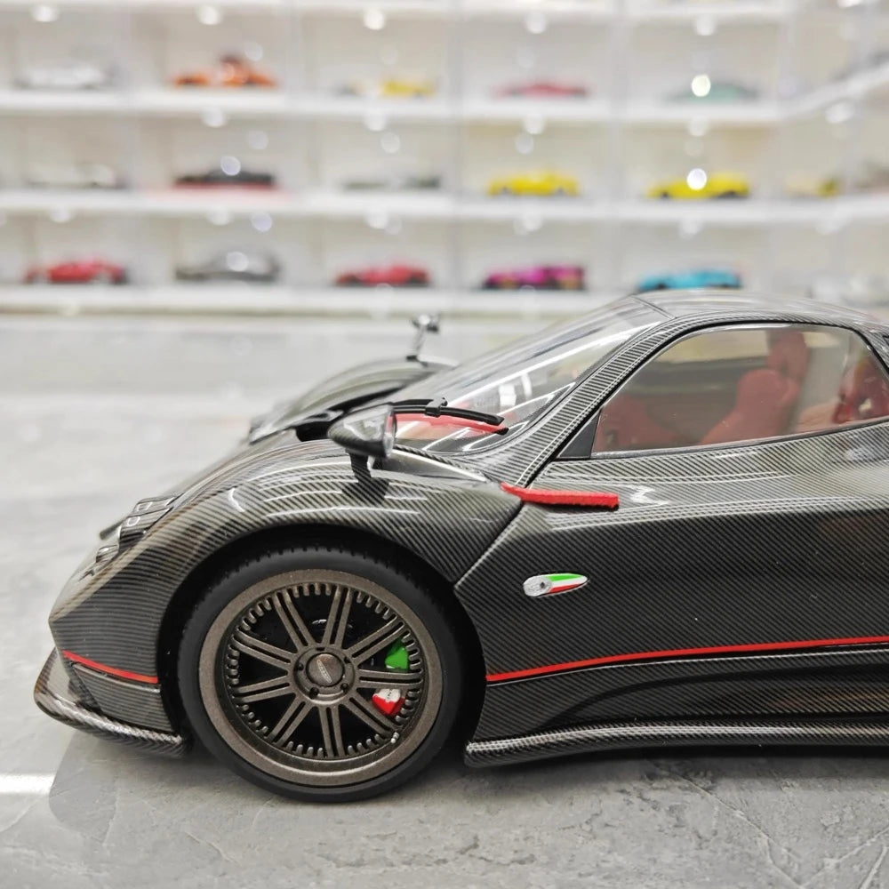 [Almost Real] 1:18 Pagani 2005 Zonda F Black Model Car Die-Cast