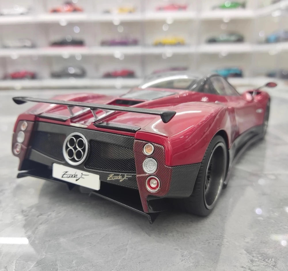 [Almost Real] 1:18 Pagani 2005 Zonda F Red Model Car Die-Cast