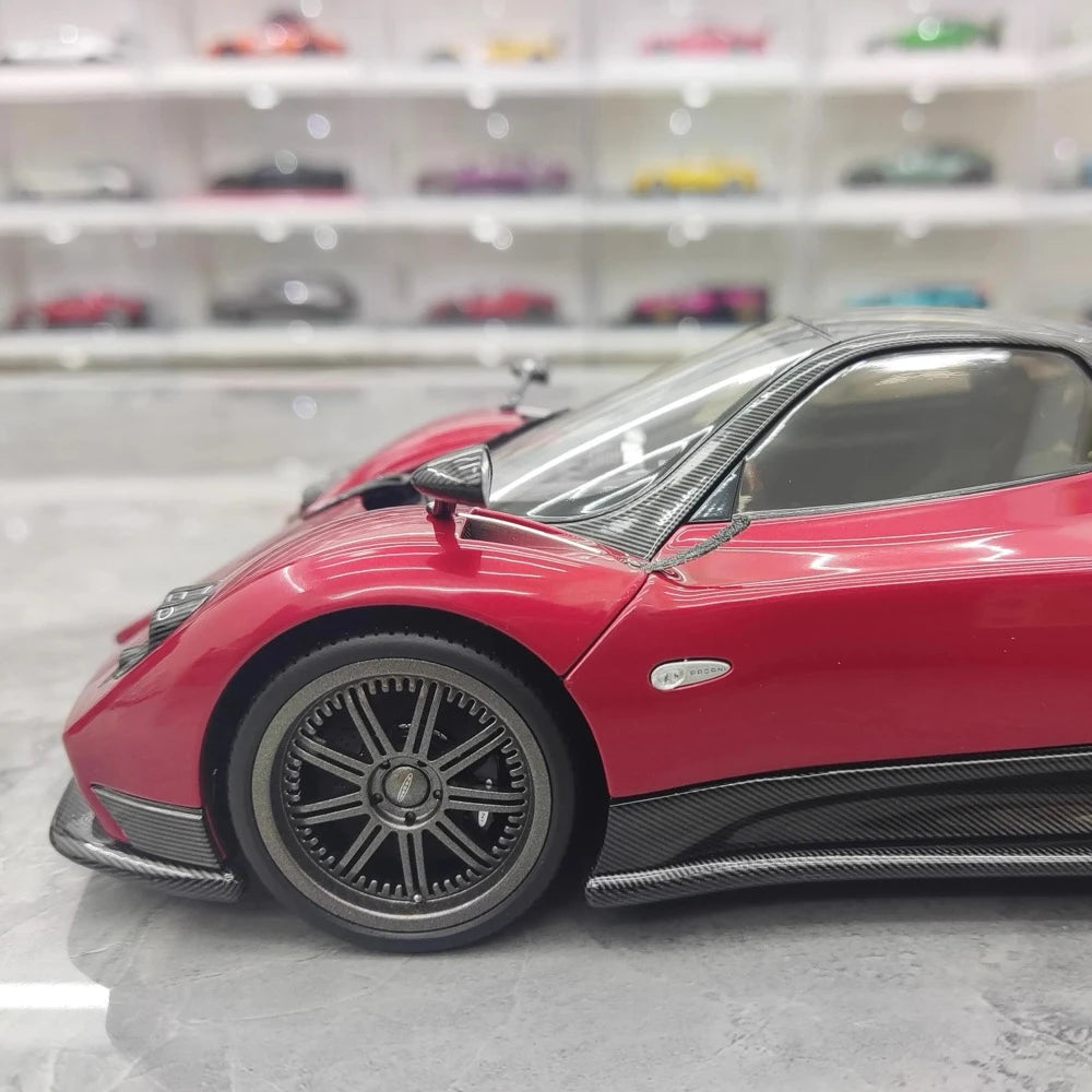 [Almost Real] 1:18 Pagani 2005 Zonda F Red Model Car Die-Cast