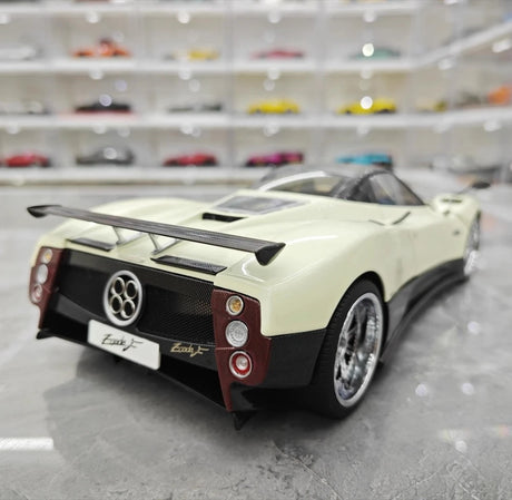 [Almost Real] 1:18 Pagani 2005 Zonda F White Model Car Die-Cast