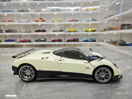 [Almost Real] 1:18 Pagani 2005 Zonda F White Model Car Die-Cast