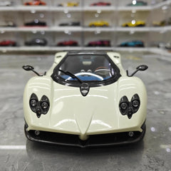 [Almost Real] 1:18 Pagani 2005 Zonda F White Model Car Die-Cast