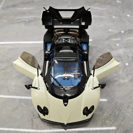 [Almost Real] 1:18 Pagani 2005 Zonda F White Model Car Die-Cast