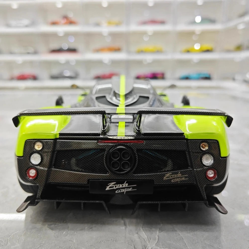 [Almost Real] 1:18 Pagani 2009 Zonda Cinque Coupe Green Model Car Die-Cast