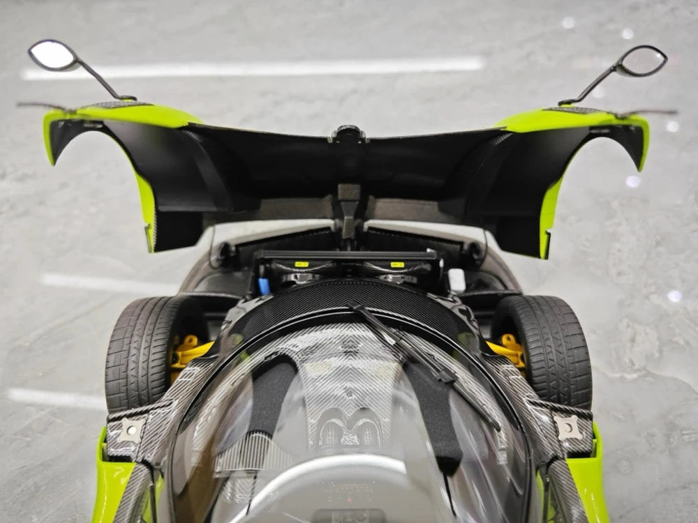 [Almost Real] 1:18 Pagani 2009 Zonda Cinque Coupe Green Model Car Die-Cast