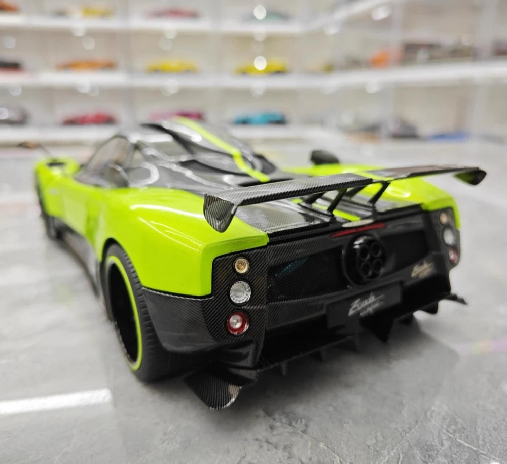 [Almost Real] 1:18 Pagani 2009 Zonda Cinque Coupe Green Model Car Die-Cast