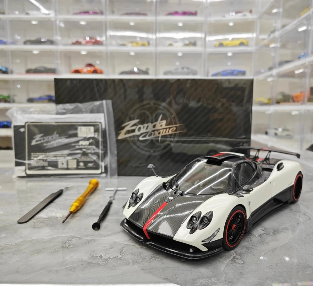 [Almost Real] 1:18 Pagani 2009 Zonda Cinque Coupe White Model Car Die-Cast
