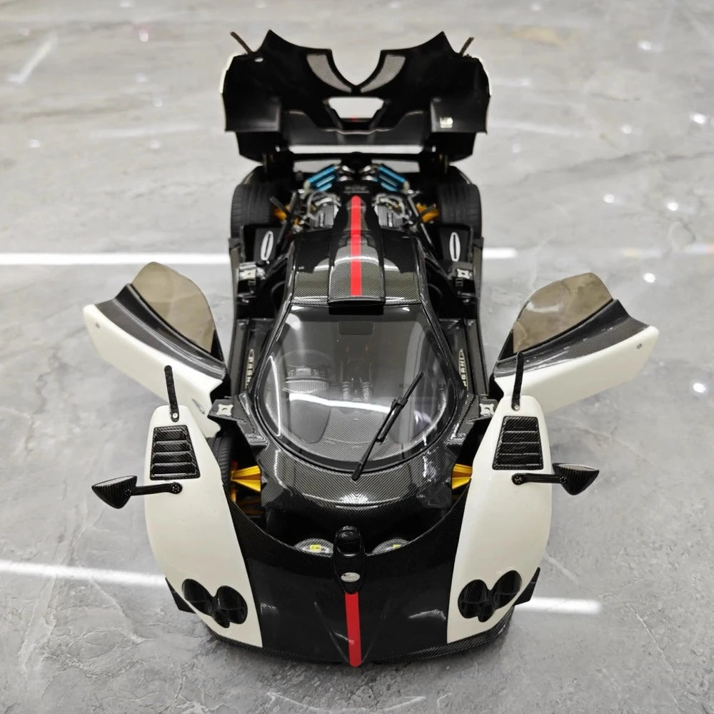 [Almost Real] 1:18 Pagani 2009 Zonda Cinque Coupe White Model Car Die-Cast