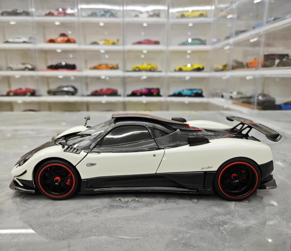 [Almost Real] 1:18 Pagani 2009 Zonda Cinque Coupe White Model Car Die-Cast