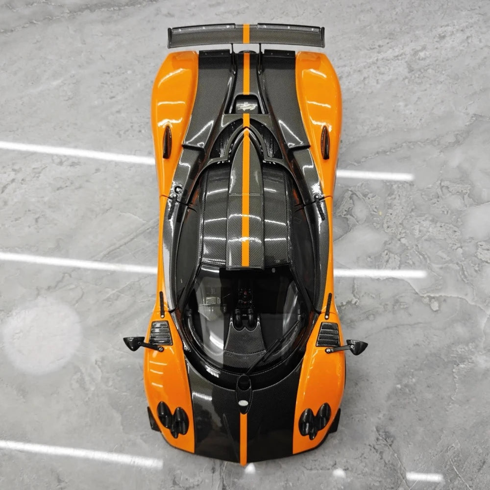[Almost Real] 1:18 Pagani 2009 Zonda Cinque Coupe Yellow Model Car Die-Cast