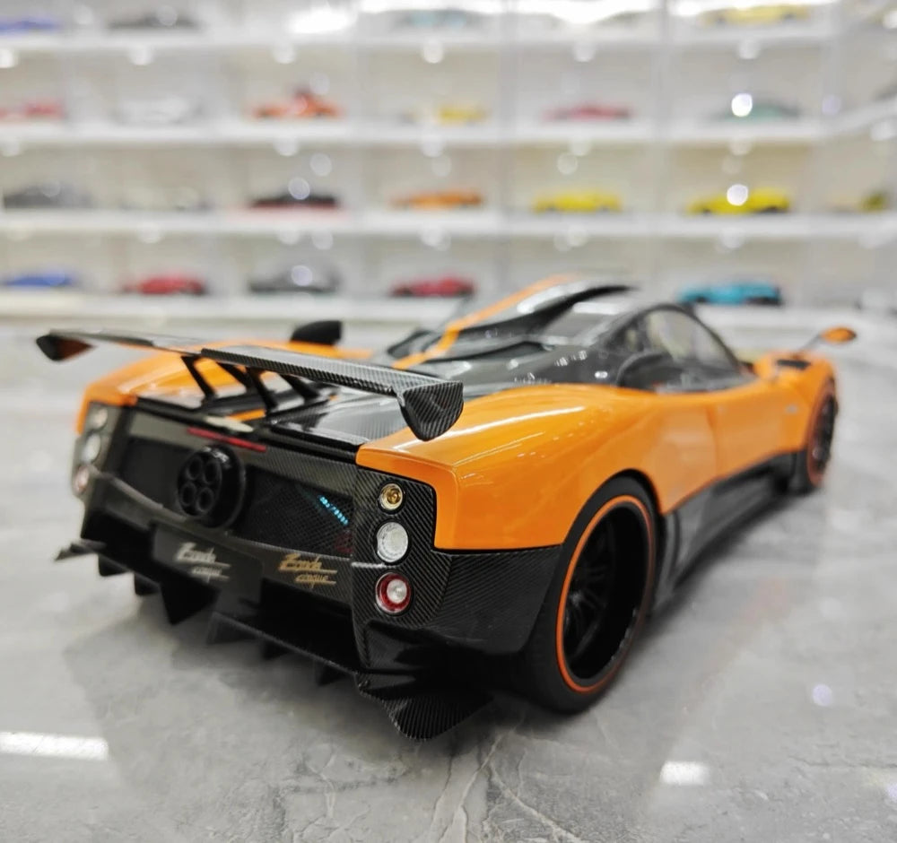 [Almost Real] 1:18 Pagani 2009 Zonda Cinque Coupe Yellow Model Car Die-Cast