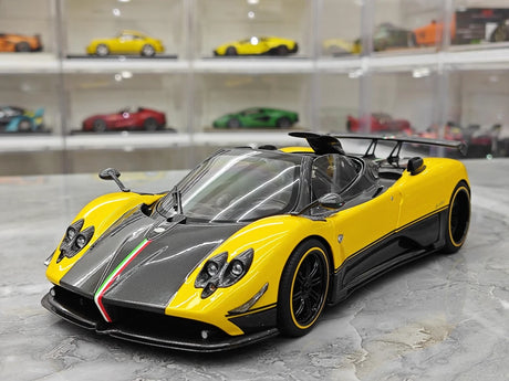 Almost Real Pagani 2009 Zonda Cinque Roadster Yellow 1:18 – Modello da collezione in pressofuso
