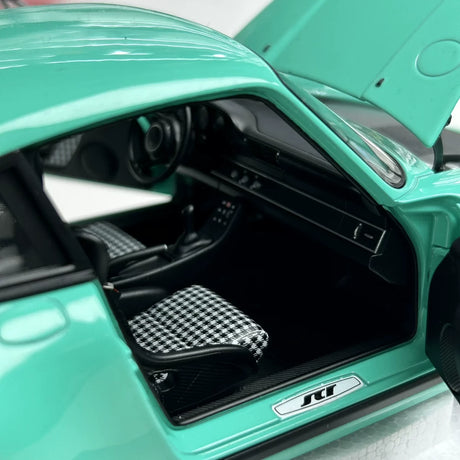Almost Real Porsche 2018 RUF SCR 40° anniversario Tiffany Blue 1:18 – Modello da collezione in pressofuso