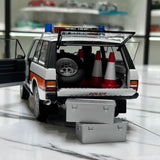 [Almost Real] 1:18 Land Rover Range Rover 1976 Classic UK Police Model Car Die-Cast