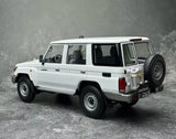 [Almost Real] 1:18 Toyota 2017 Land Cruiser 76 Series White Model Car Die-Cast