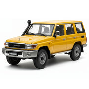 Almost Real Toyota 2017 Land Cruiser 76 Series giallo 1:18 – modellino auto da collezione in metallo pressofuso