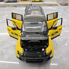 [Almost Real] 1:18 Land Rover 2021 Defender 90 Trophy Livery Yellow & Black Model Car Die-Cast